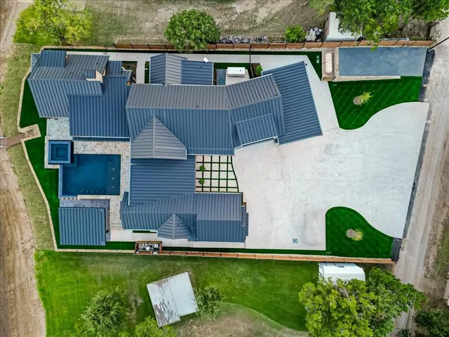 $4,975,000 | 1014 Chaparrel Lane, Graford, TX 76449