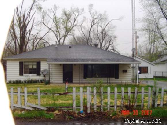 1901 Watch Springfield, IL 62702 - Photo 1 of 1
