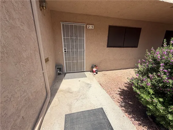 $1,149 | 1280 Mohave Drive, Unit 25, Bullhead City, AZ 86442