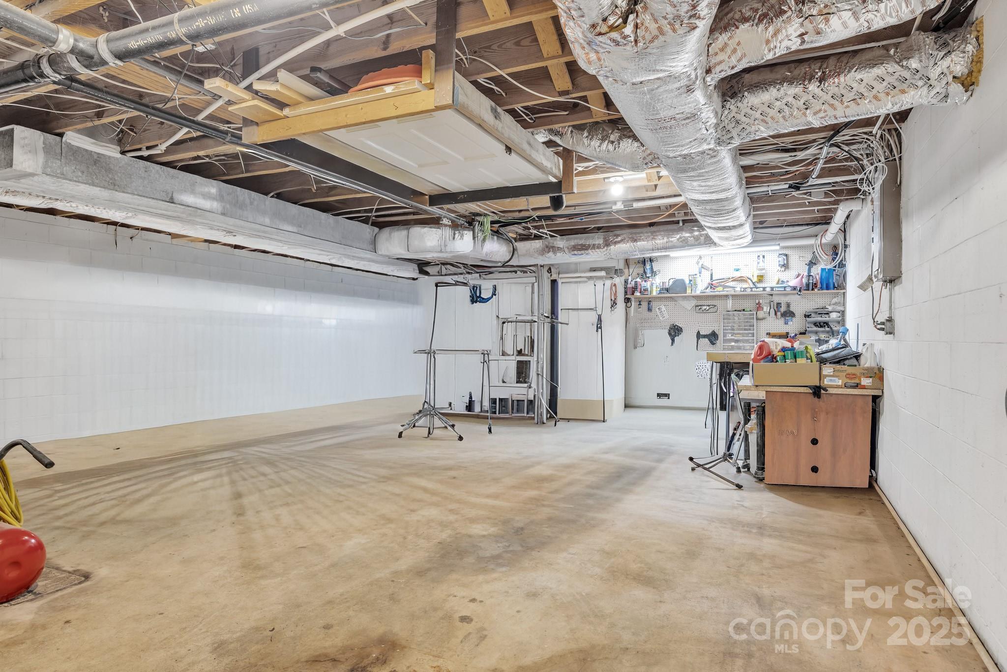 651 25th Avenue Northwest Hickory, NC 28601 - Photo 29 of 35 a view of a room with storage