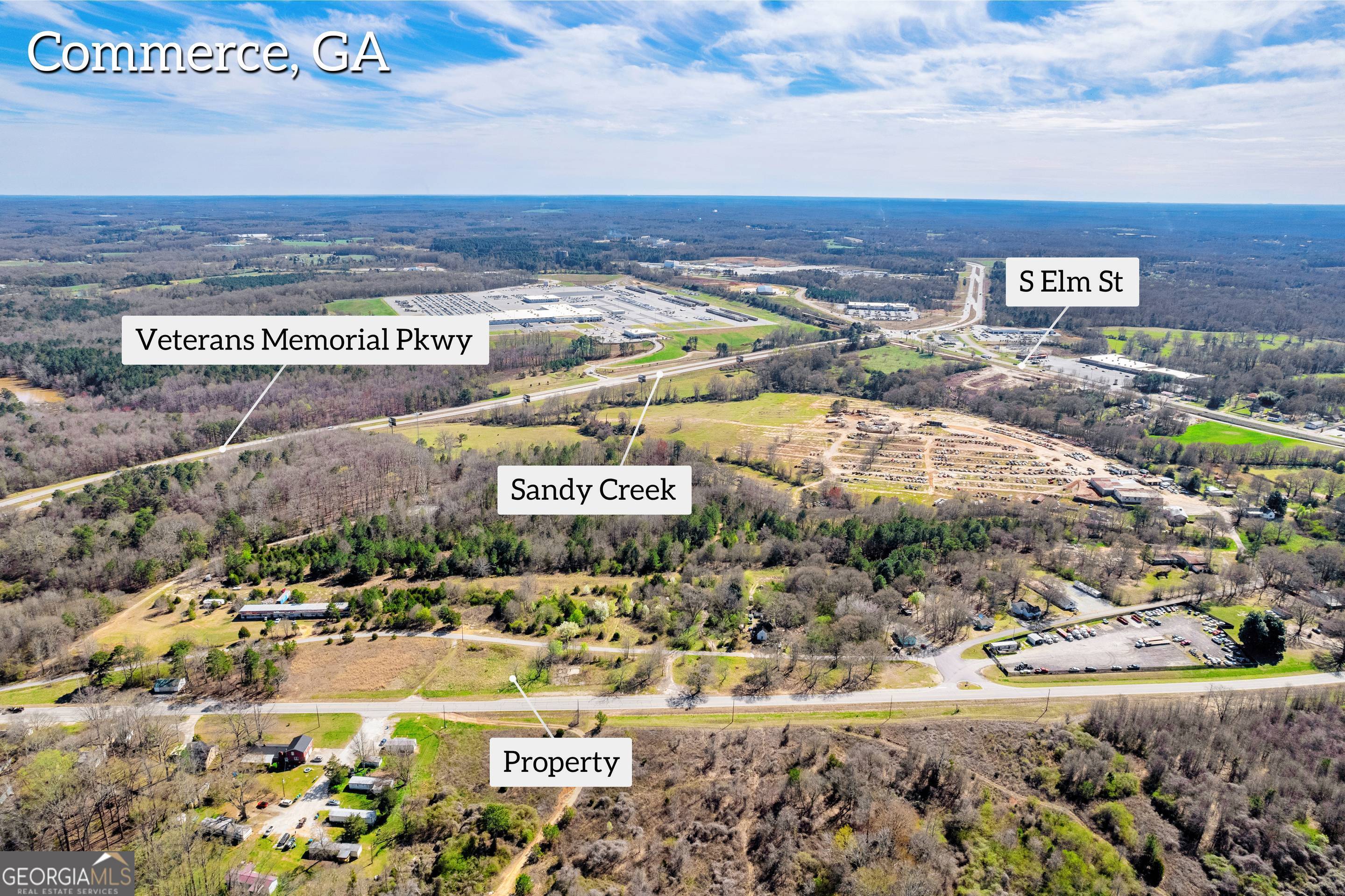 526 Madison Street Commerce, GA 30529 - Photo 2 of 23