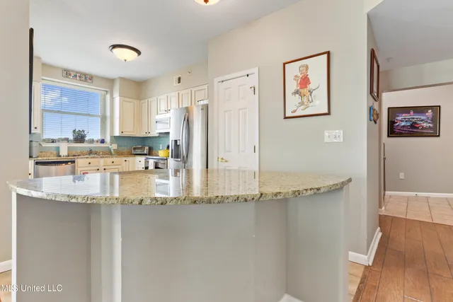 $480,000 | 2230 Beach Drive, Unit 908, Gulfport, MS 39507