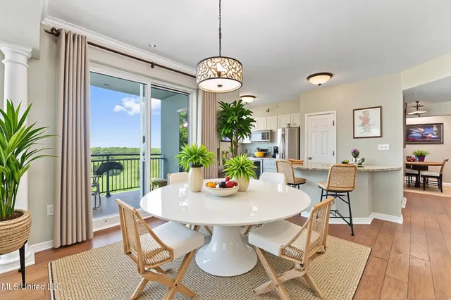 $480,000 | 2230 Beach Drive, Unit 908, Gulfport, MS 39507