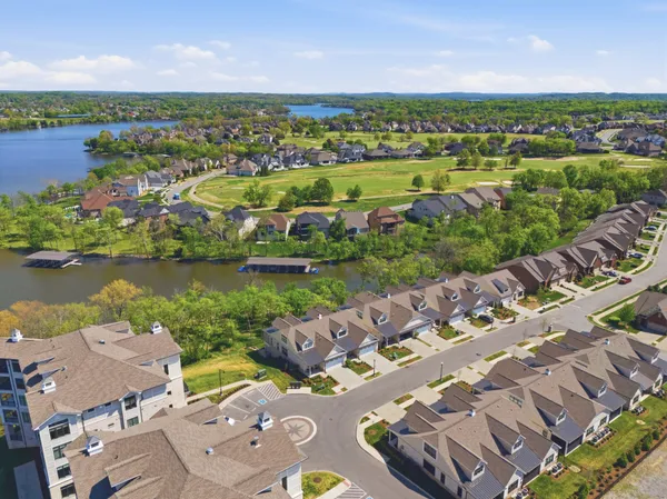 $1,250,000 | 1024 Club View Drive, Unit B301, Gallatin, TN 37066
