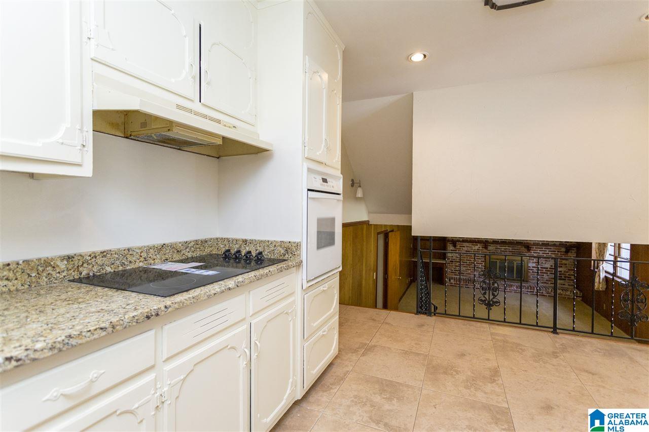 3557 Laurel View Lane Birmingham, AL 35243 - Photo 8 of 41