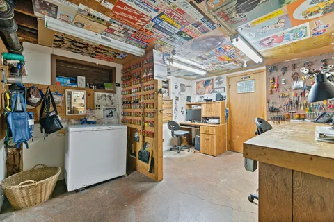 a view of a storage & utility room