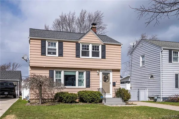 $259,000 | 624 Moore Avenue, Tonawanda, NY 14223