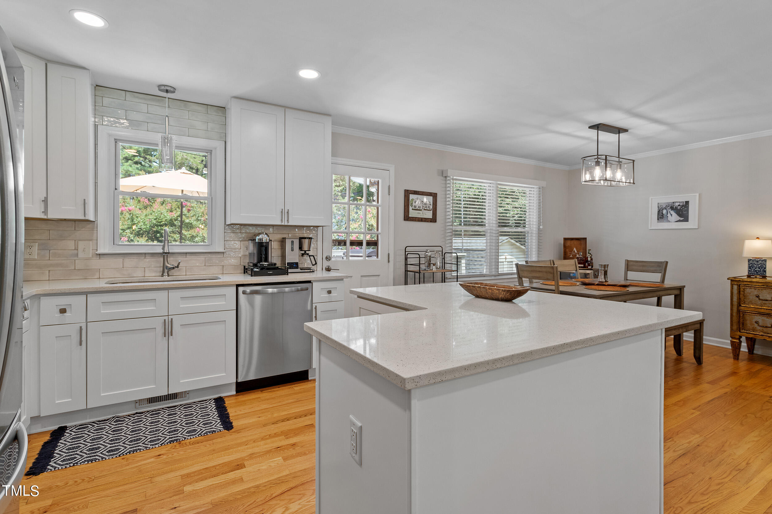 1101 Paddock Drive Raleigh, NC 27609 - Photo 5 of 28 1101 Paddock Drive_27