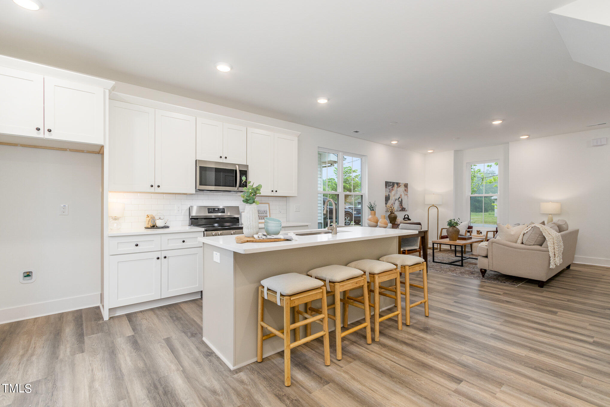 701 Martin Street Durham, NC 27704 - Photo 14 of 27 705 Martin Stagged Interior