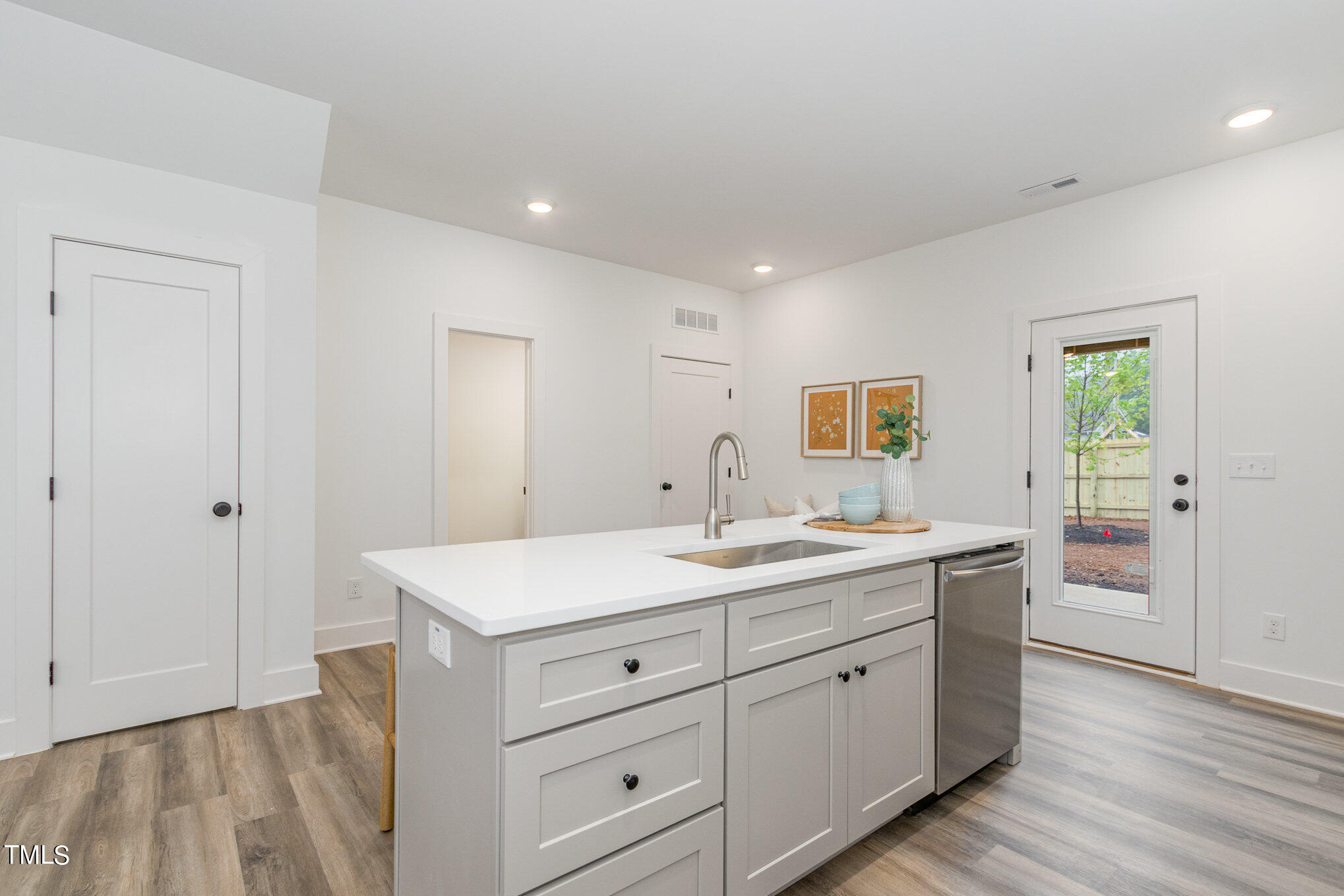 701 Martin Street Durham, NC 27704 - Photo 16 of 27 705 Martin Stagged Interior