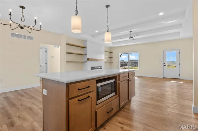 $487,800 | 5 Grant Court, Troy, IL 62294