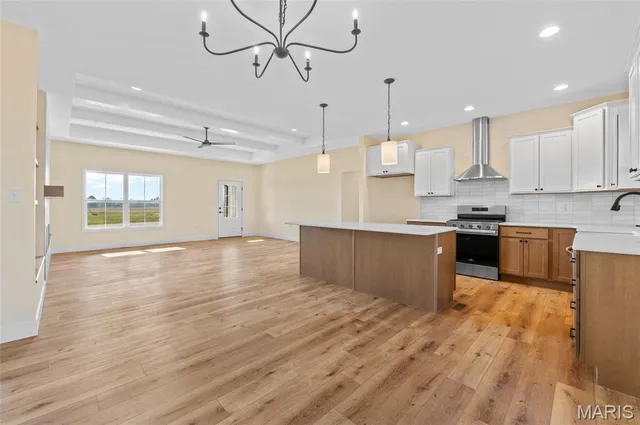 $497,800 | 5 Grant Court, Troy, IL 62294