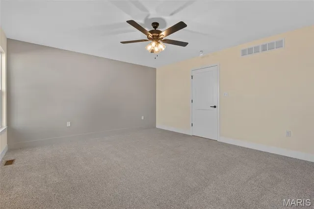 $487,800 | 5 Grant Court, Troy, IL 62294