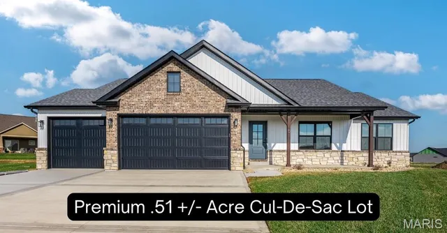 $497,800 | 5 Grant Court, Troy, IL 62294