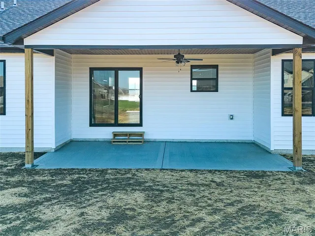 $487,800 | 5 Grant Court, Troy, IL 62294