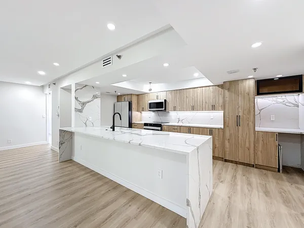 $3,200 | 955 Egret Circle, Unit 207, Delray Beach, FL 33444