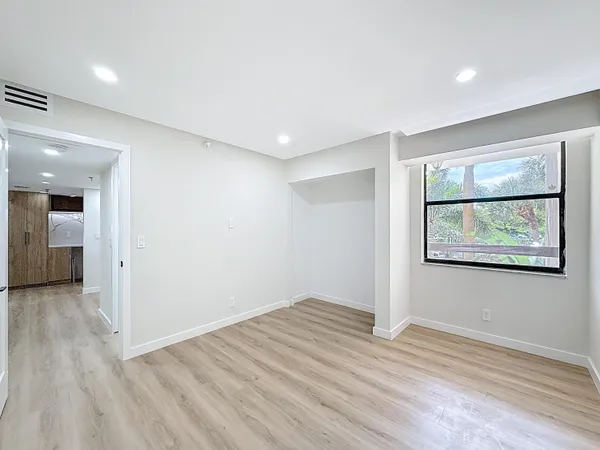 $3,200 | 955 Egret Circle, Unit 207, Delray Beach, FL 33444