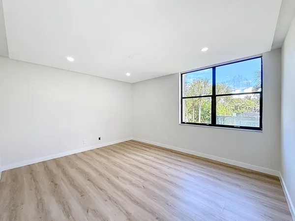 $3,200 | 955 Egret Circle, Unit 207, Delray Beach, FL 33444