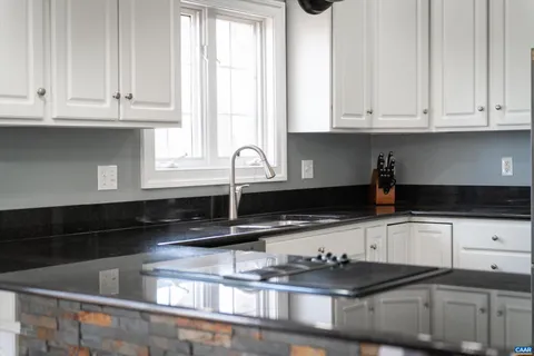 $445,000 | 49 Kiowa Lane, Palmyra, VA 22963