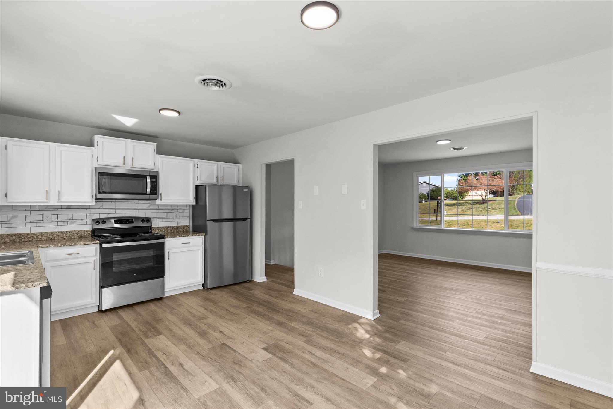 253 Vegas Drive Hanover, PA 17331 - Photo 9 of 39