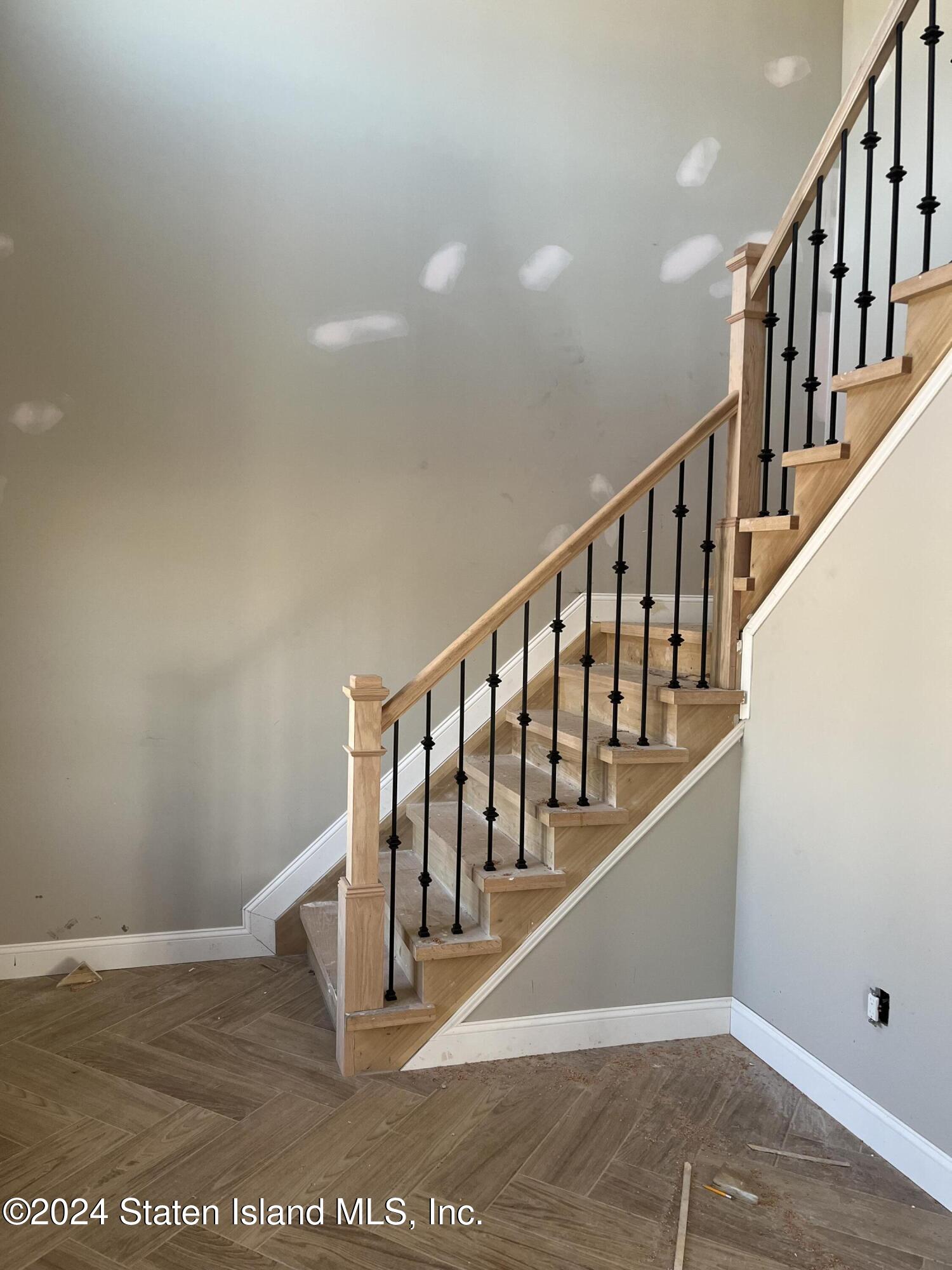 3474 Richmond Road Staten Island, NY 10306 - Photo 3 of 9 a view of entryway