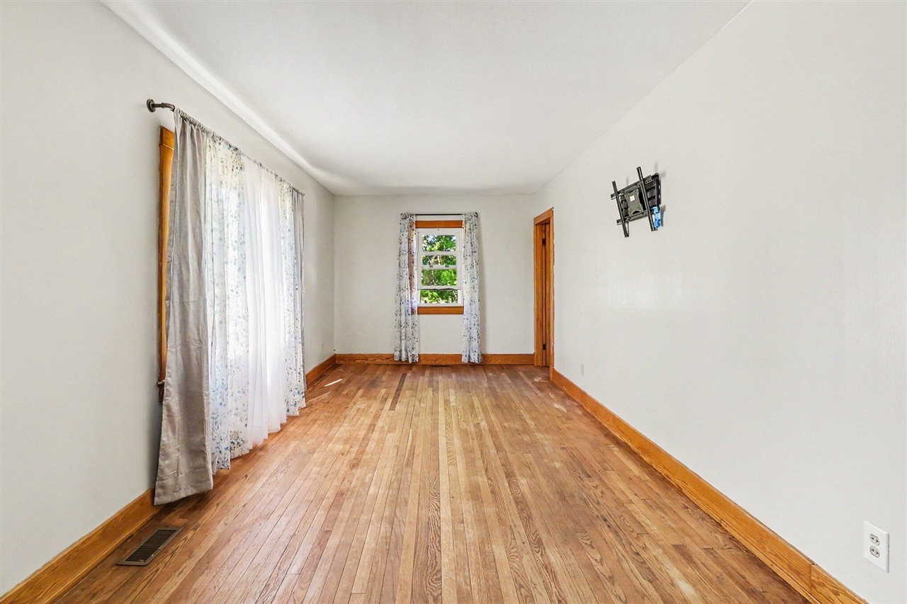 6520 West Johnson Road Shelby, MI 49455 - Photo 6 of 22