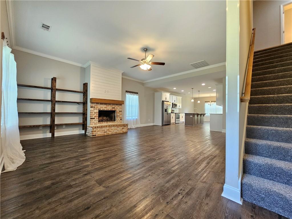 1076 Cummings Road Smiths Station, AL 36877 - Photo 12 of 48 Gallery Image 12