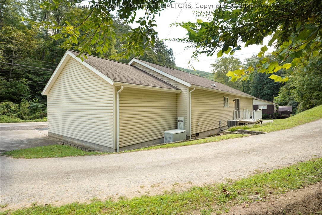 437 Thorofare Road Clendenin, WV 25045 - Photo 22 of 23 Gallery Image 22