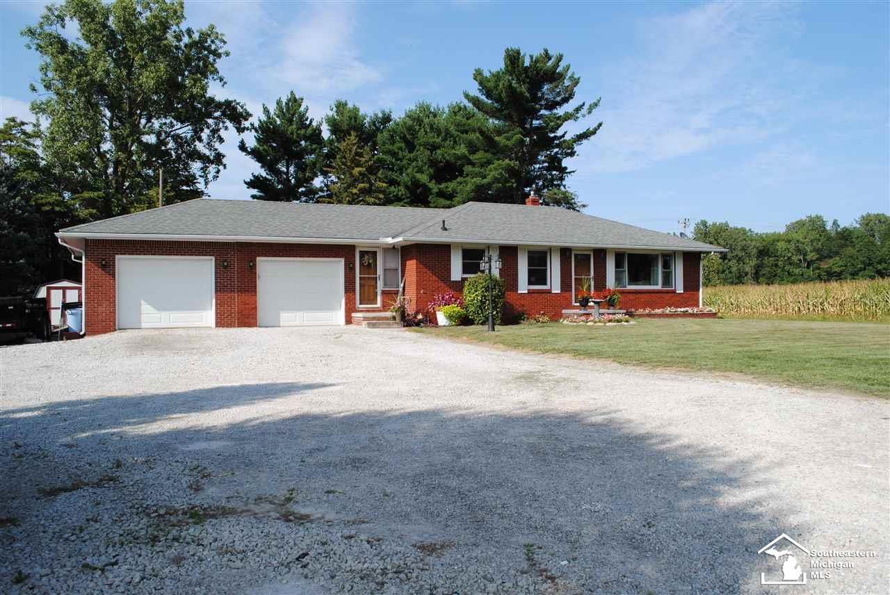 12998 South Custer Road Dundee, MI 48131 - Photo 3 of 45