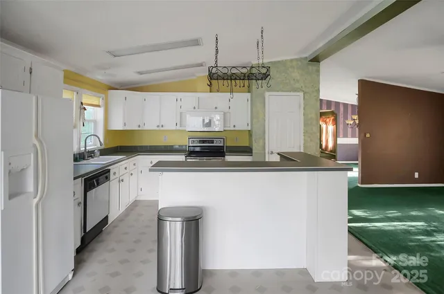 $189,900 | 122 Cicero Lane, Lawndale, NC 28090