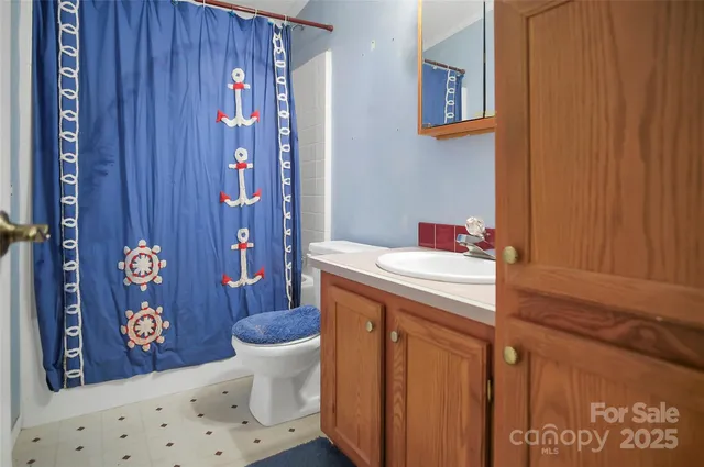 $189,900 | 122 Cicero Lane, Lawndale, NC 28090