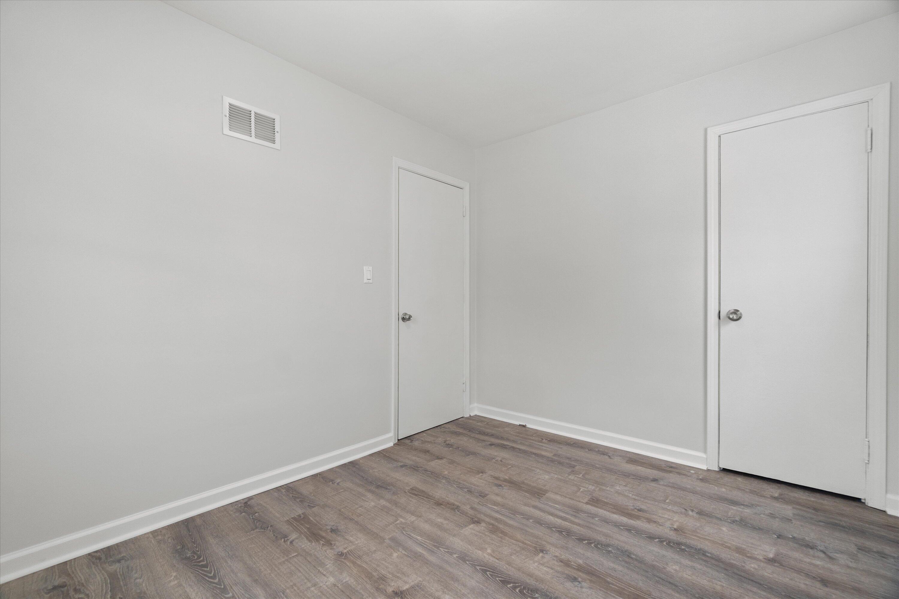 5320 North 60th Street Milwaukee, WI 53218 - Photo 14 of 33 Den