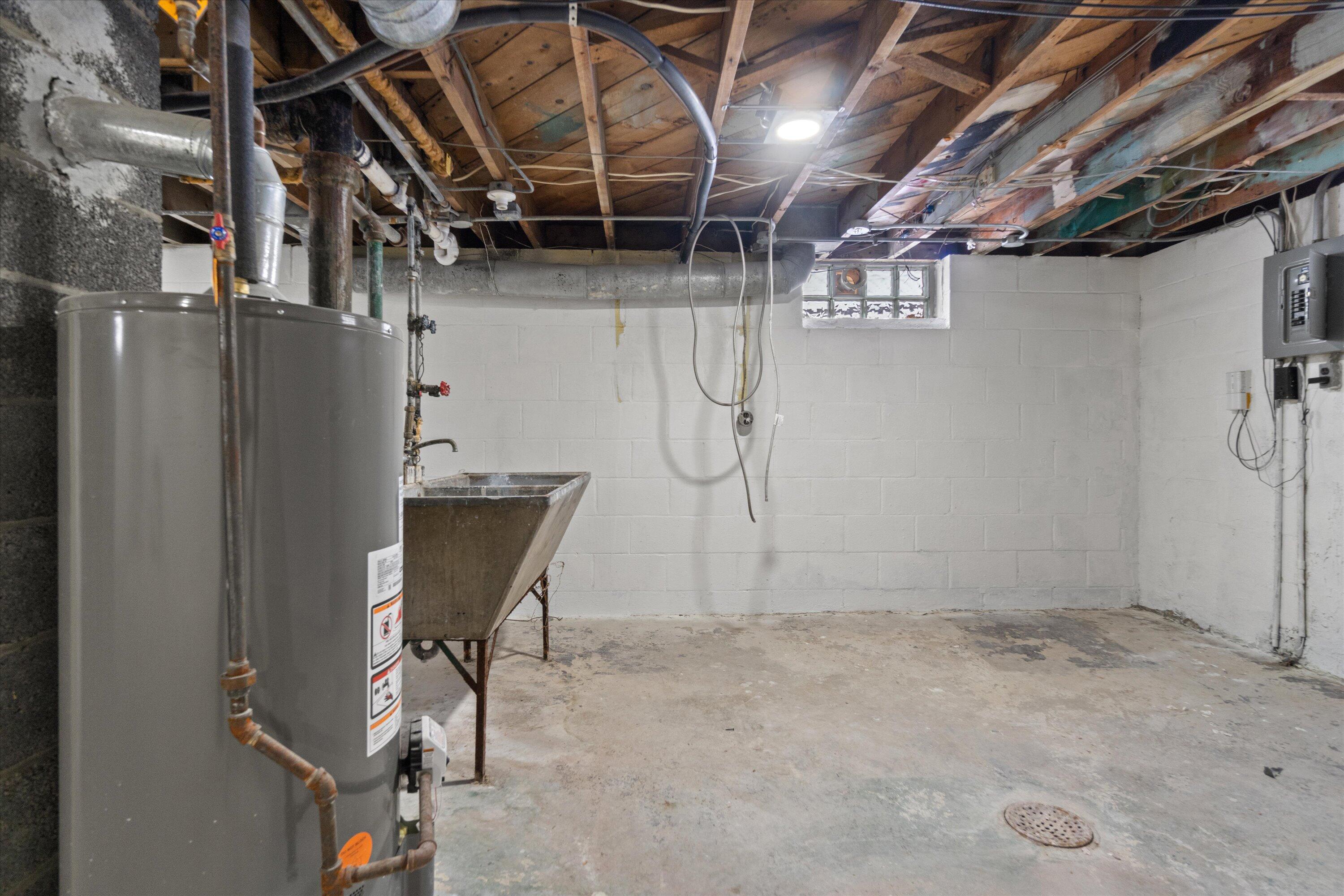 5320 North 60th Street Milwaukee, WI 53218 - Photo 30 of 33 Basement