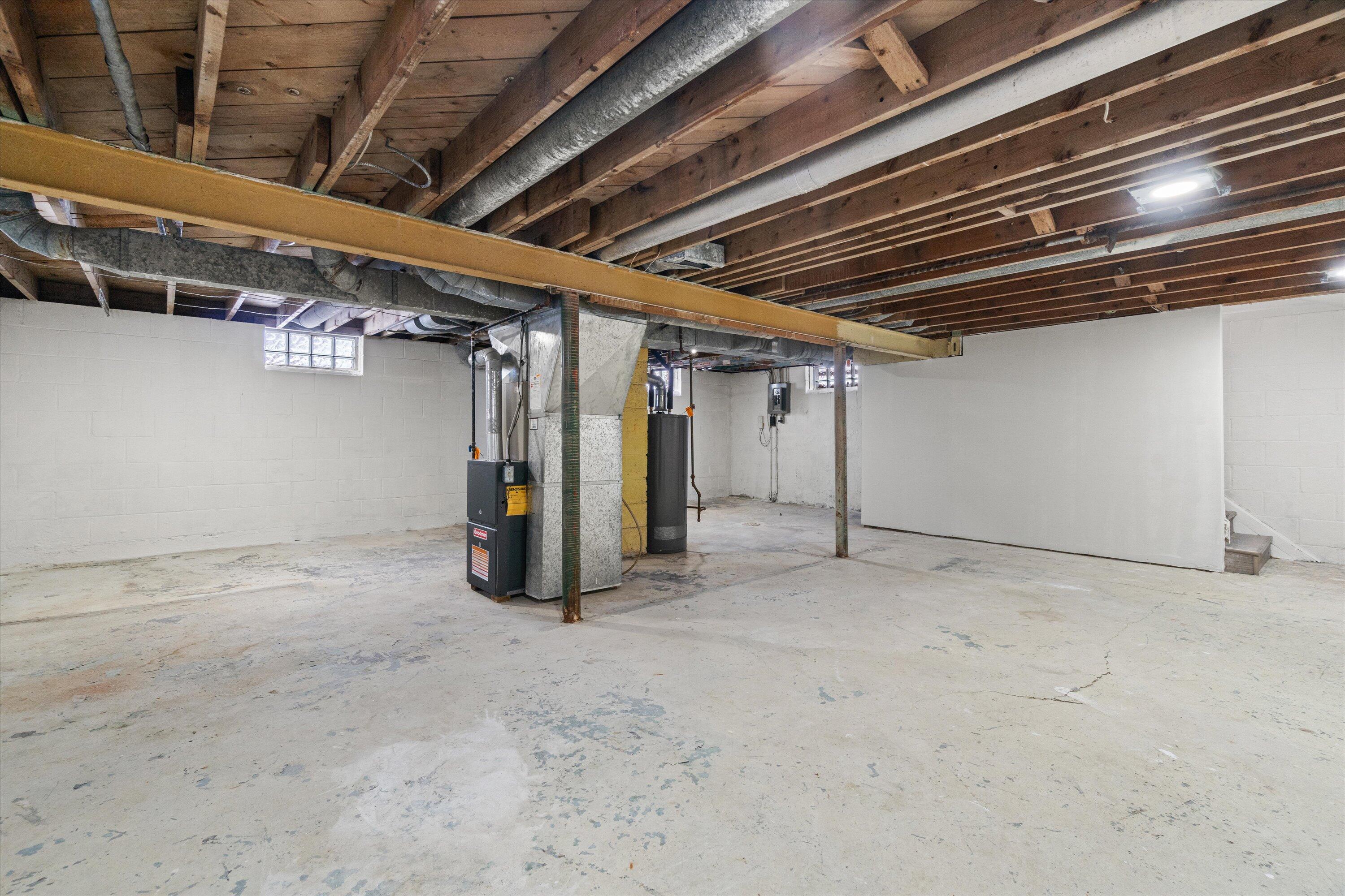 5320 North 60th Street Milwaukee, WI 53218 - Photo 31 of 33 Basement