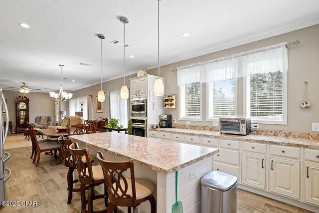 $389,900 | 7910 Sneads Landing Road, Sneads, FL 32460