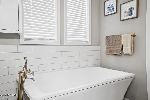 $389,900 | 7910 Sneads Landing Road, Sneads, FL 32460