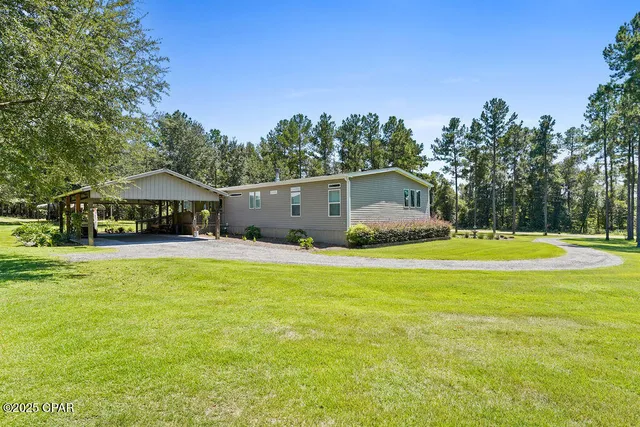 $389,900 | 7910 Sneads Landing Road, Sneads, FL 32460