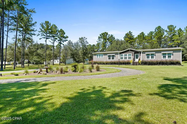 $389,900 | 7910 Sneads Landing Road, Sneads, FL 32460