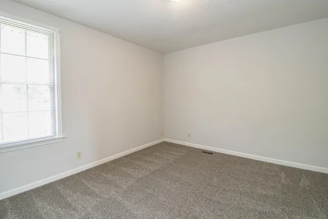 $855 | 814 Golf View Place, Unit A, Clarksville, TN 37043