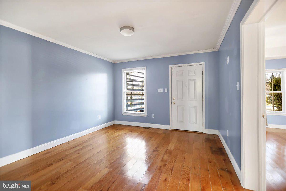 28 Hettinger Road West Lawn, PA 19609 - Photo 22 of 57 private entrance bonus room