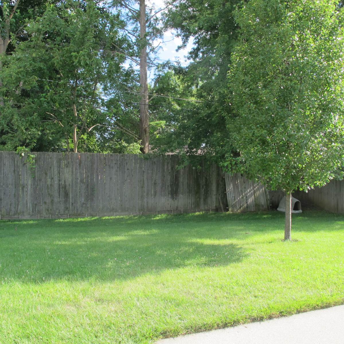 814 Springwater Road Kokomo, IN 46902 - Photo 3 of 16