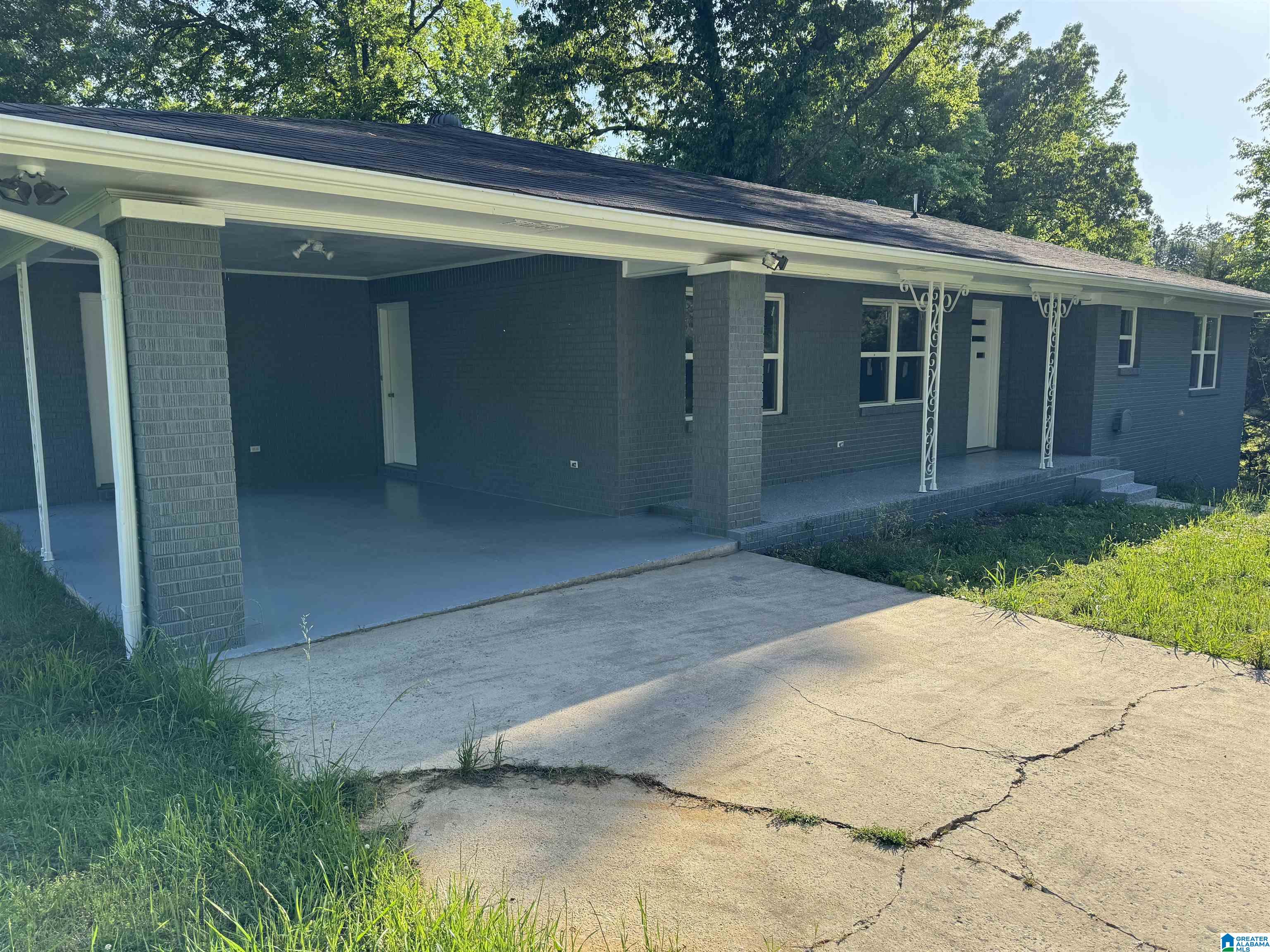 144 County Road 33 Oneonta, AL 35121 - Photo 9 of 11