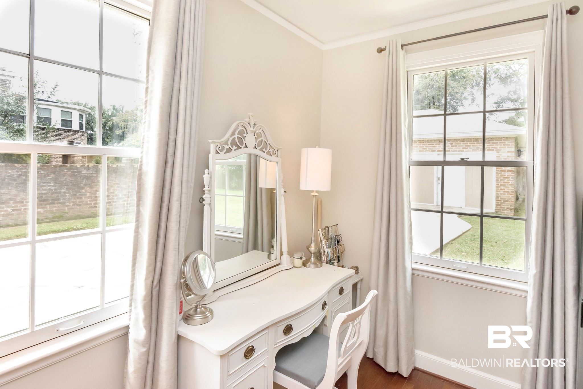 255 Woodlands Avenue Mobile, AL 36607 - Photo 15 of 34