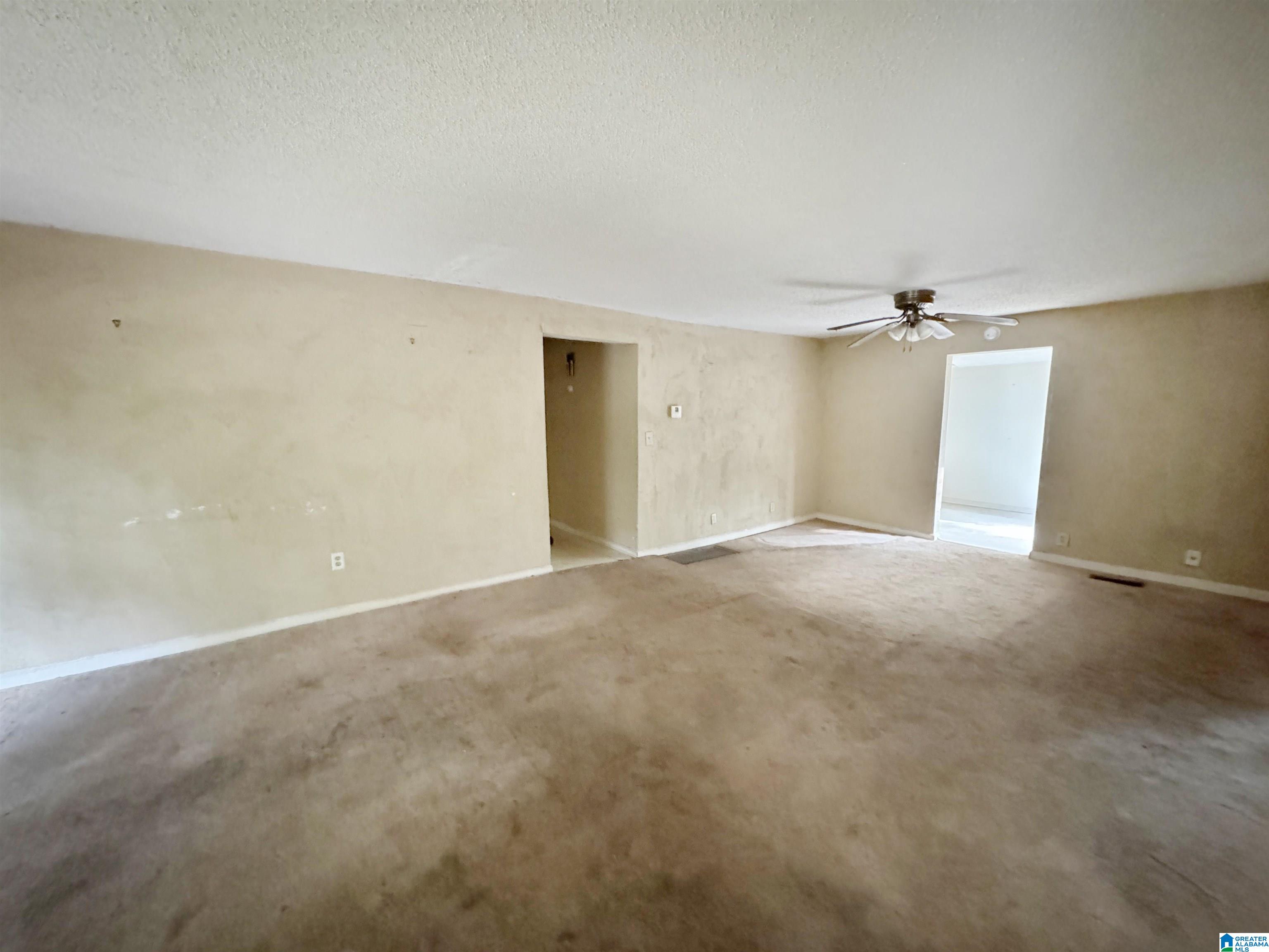 276 Overbrook Circle Sylacauga, AL 35150 - Photo 2 of 9