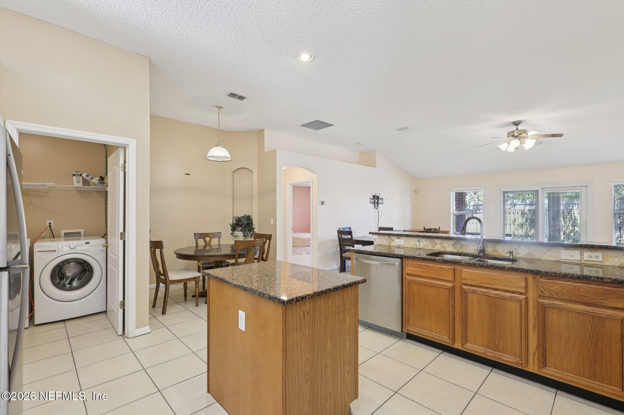 10333 Sugar Grove Road Jacksonville, FL 32221 - Photo 15 of 40 Kitchen