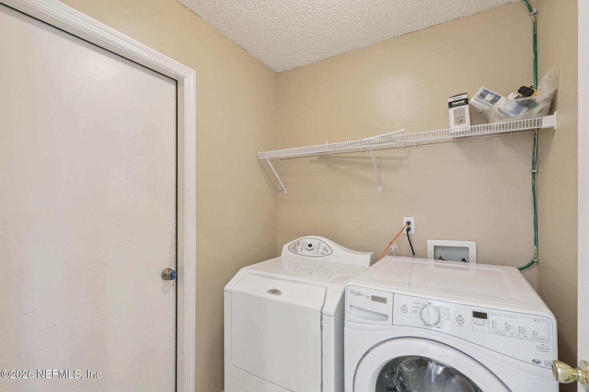 10333 Sugar Grove Road Jacksonville, FL 32221 - Photo 20 of 40 Laundry