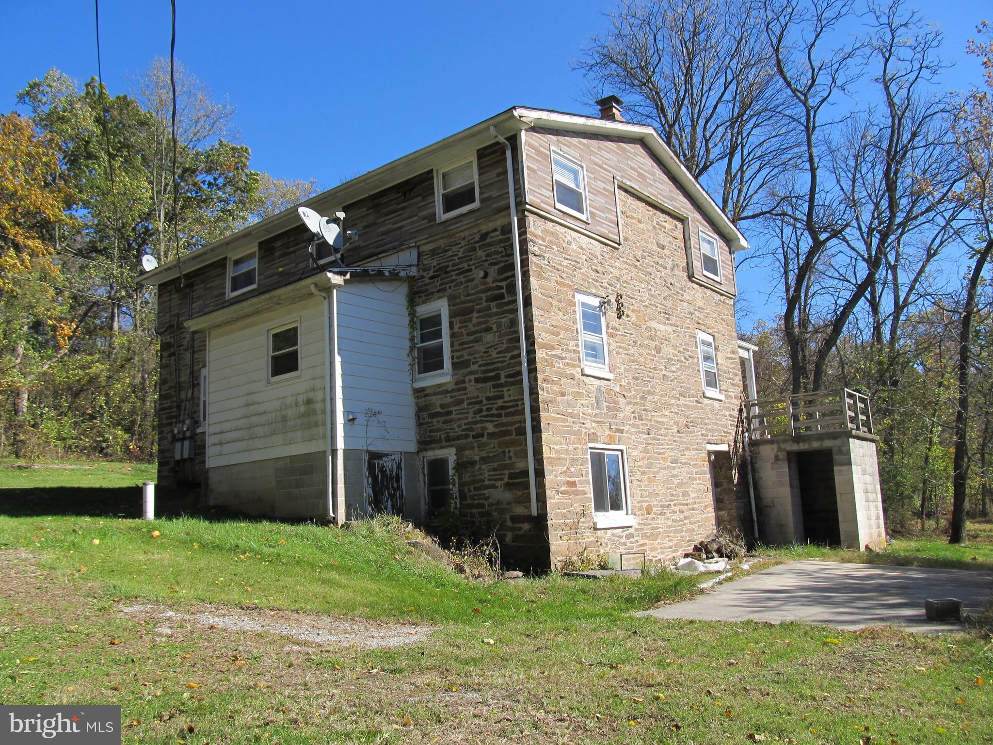 2610 Bullfrog Road Fairfield, PA 17320 - Photo 4 of 33