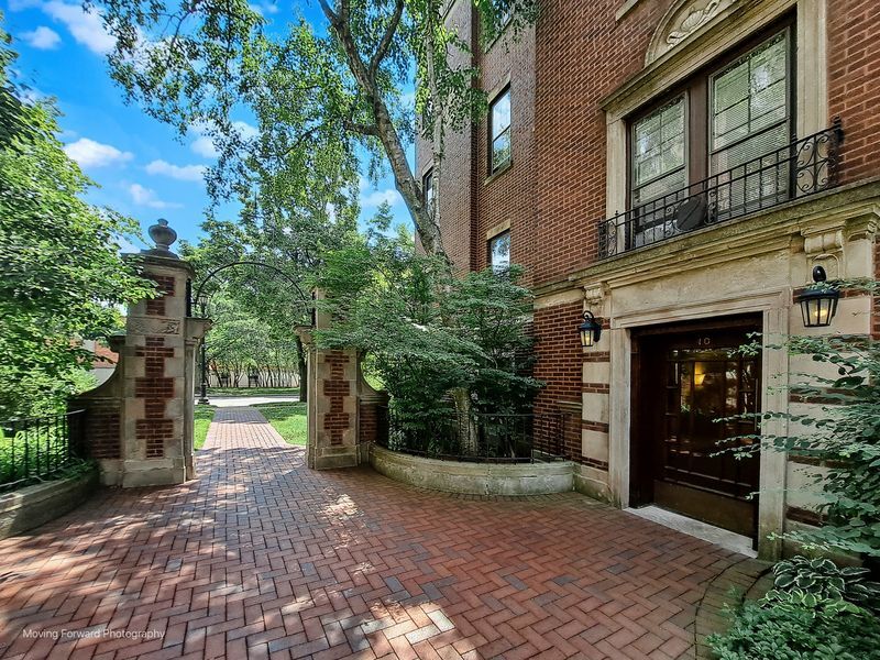 400 Ridge Avenue, Unit 162 Evanston, IL 60202 - Photo 8 of 25 Gallery Image 8