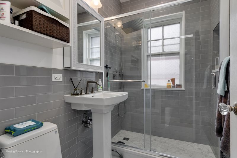 400 Ridge Avenue, Unit 162 Evanston, IL 60202 - Photo 9 of 25 Gallery Image 9