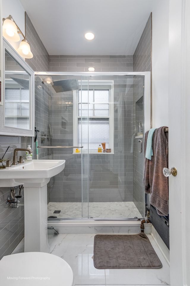 400 Ridge Avenue, Unit 162 Evanston, IL 60202 - Photo 10 of 25 Gallery Image 10